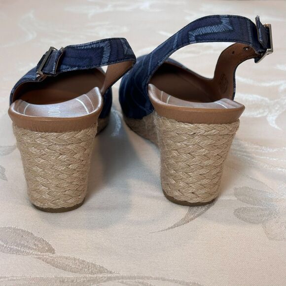 VIONIC Coralina Chevron Women Sandal Size (11) Slingback Wedge Espadrille - Picture 5 of 11